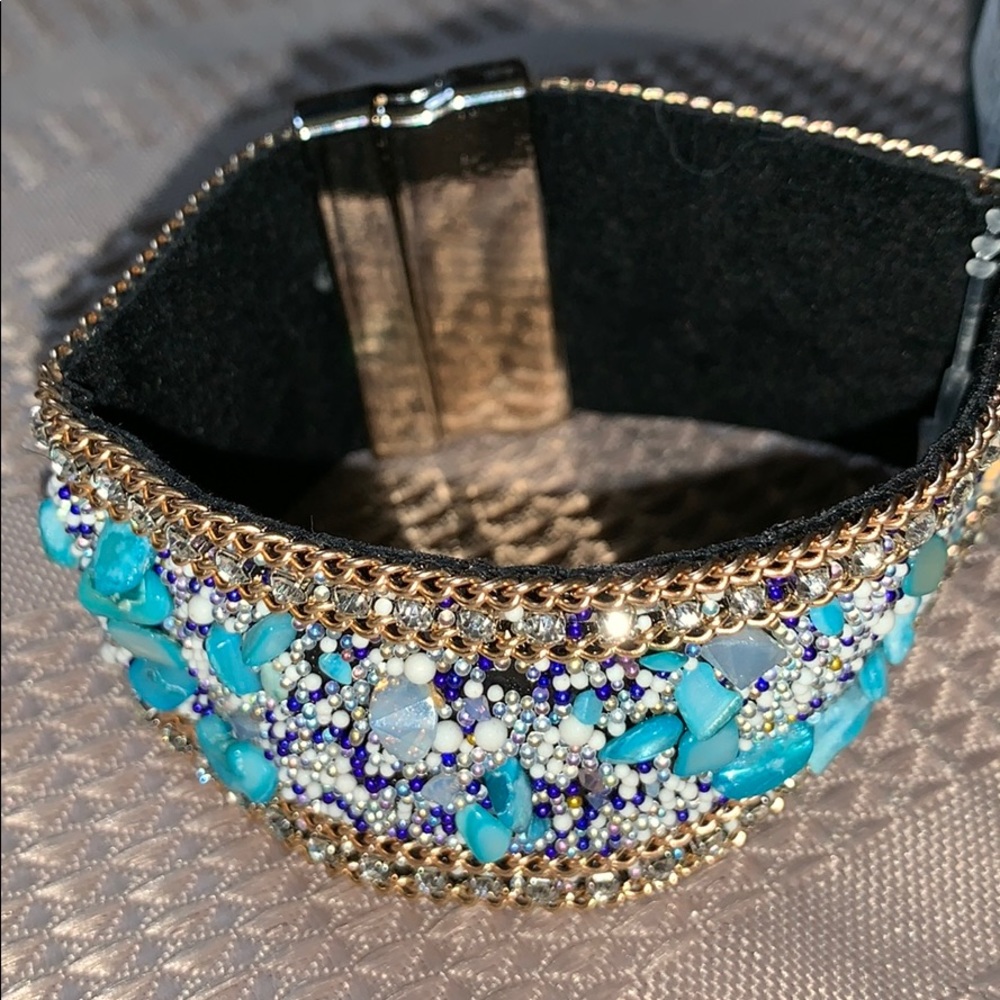 Bracelet - Picture 3 of 6